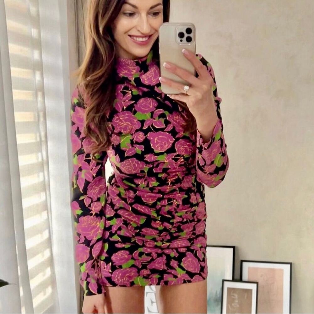Zara Pink Floral Ruched Long Sleeve Mini Dress Size Medium